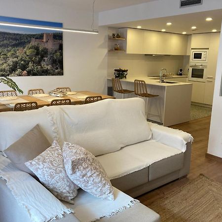 Apartamento Centrico, Climatizado Y Totalmente Equipado De 3 Habitaciones Para 6-7 Personas Санта-Колома-де-Фарн Экстерьер фото