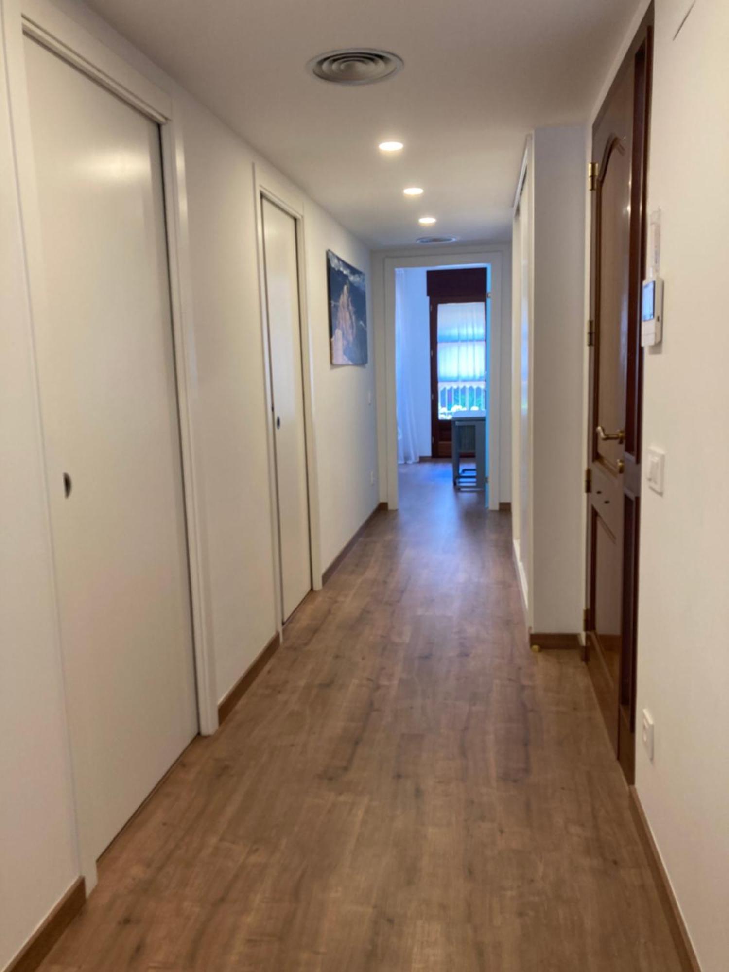 Apartamento Centrico, Climatizado Y Totalmente Equipado De 3 Habitaciones Para 6-7 Personas Санта-Колома-де-Фарн Экстерьер фото